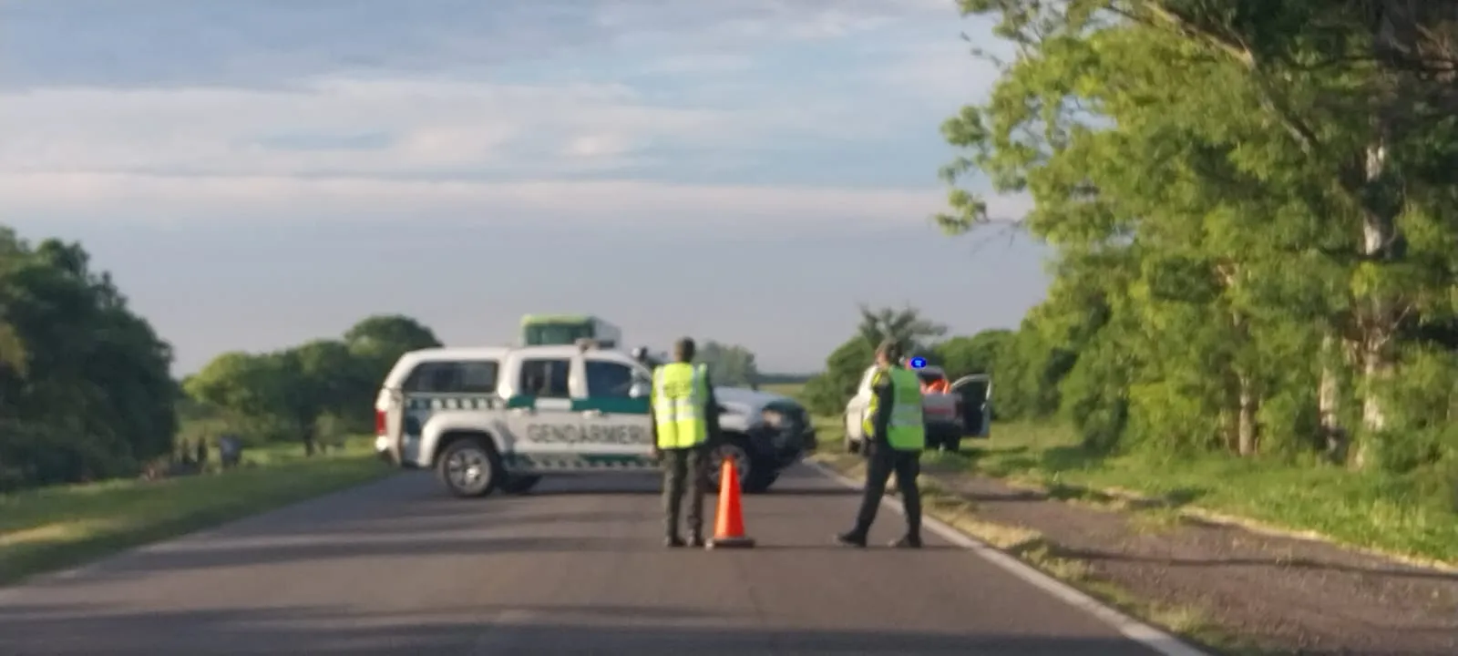 Se incendió un colectivo sobre la ruta 34 y generó un importante ...