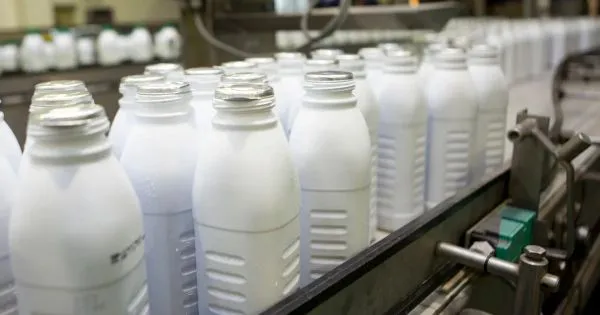 63f8c772f3b6d_600_315!