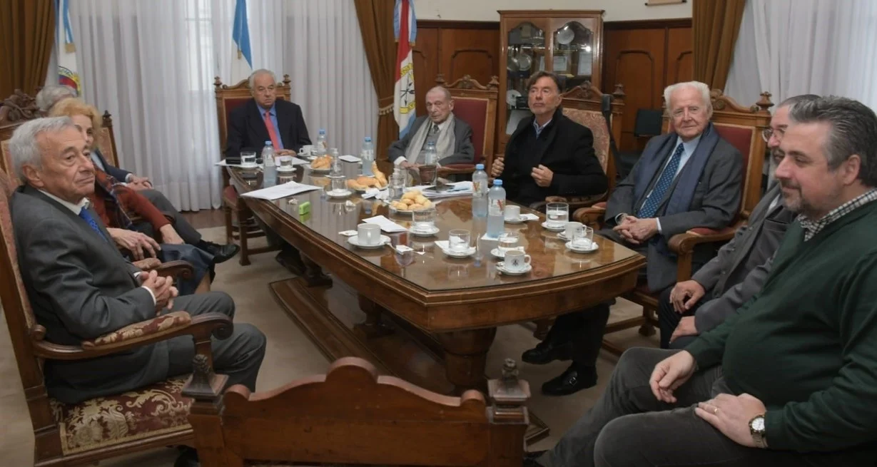 8i509INWl_1300x655__2