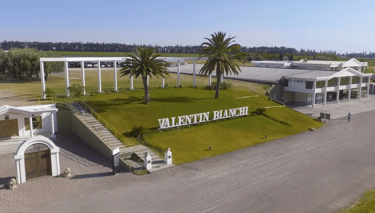 ba39393c-05f5-45c3-8c10-d2529c027404