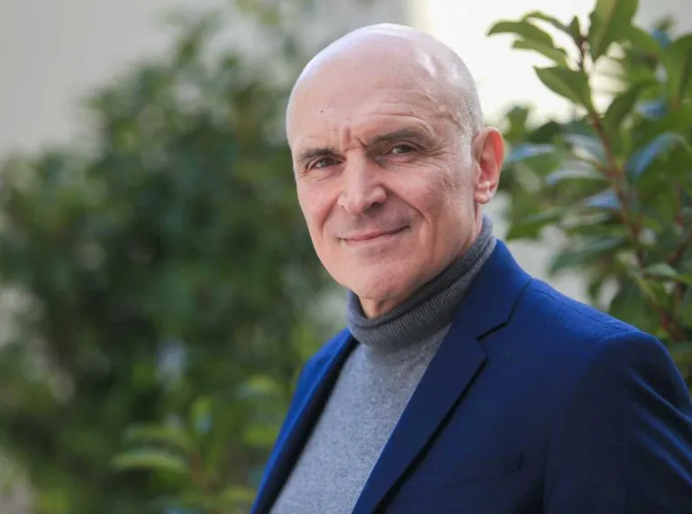 ab80081bac883309beb633bc6e34efc0_M