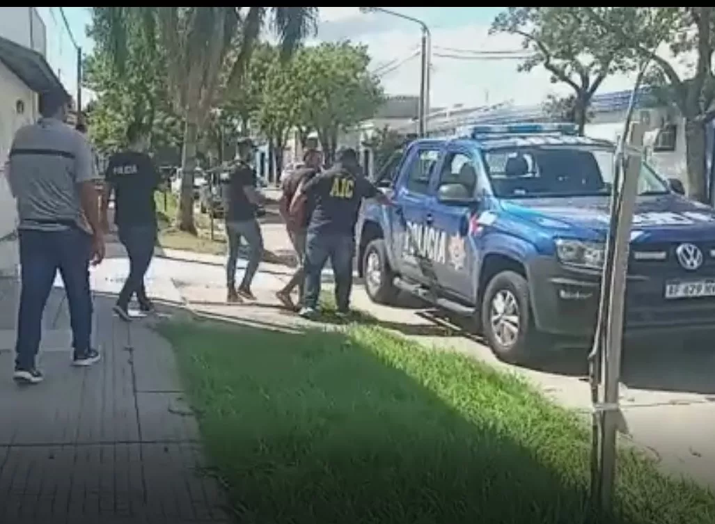 multimedia.normal.95b02c2cd864462c.32352d20414943202d204e4f5441203430333039335f6e6f726d616c2e77656270