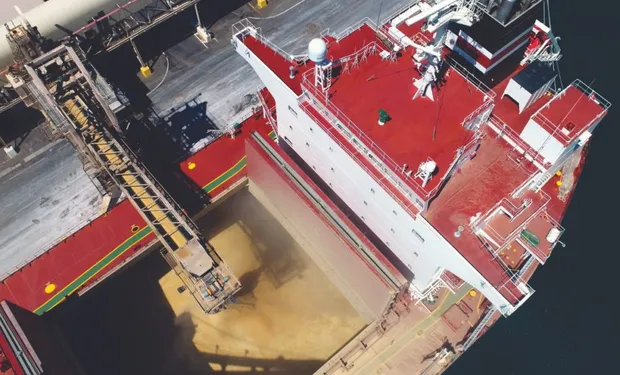australia_grain-ship-loading_cr-adobe-stock_e-211551