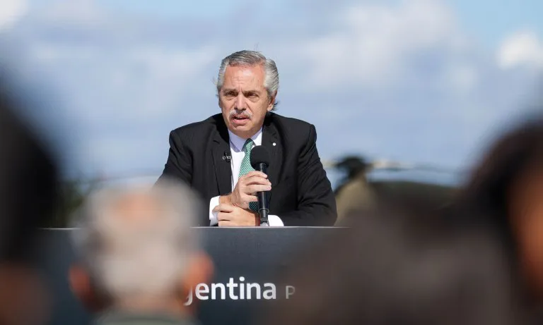 936a711cf6ff424afc692fed1d482a46_M