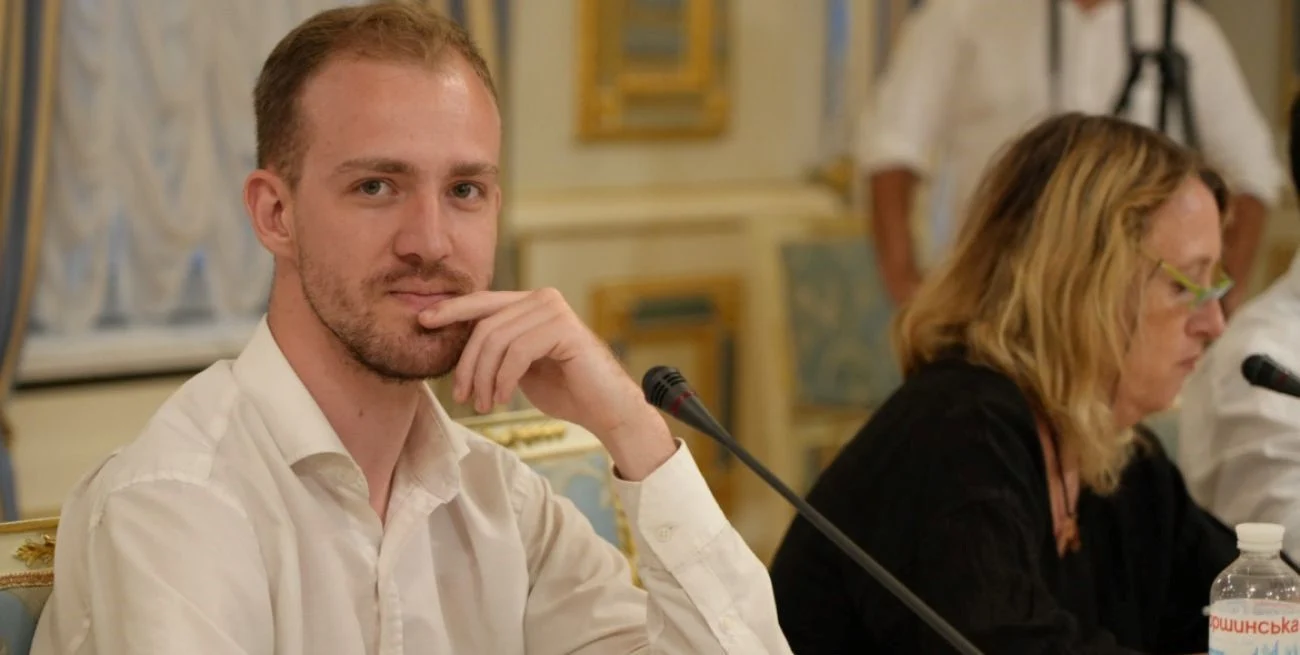 vWiVeIy2D_1300x655__1