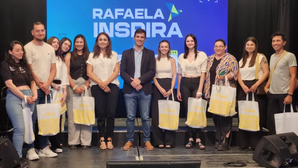 022ebcfb-f73a-43c9-b21a-41f92da88b55