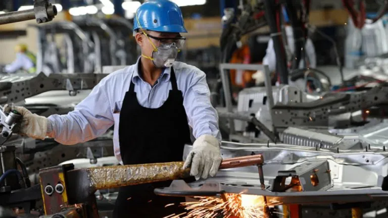 317189975cf3fb2ca53459a776e224ec_M