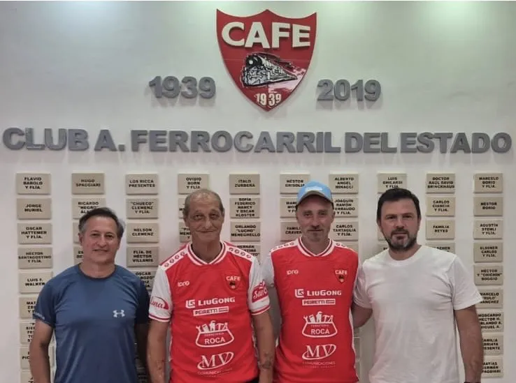 2b6328e6-c1d3-48d7-bc99-bacacefee5f8