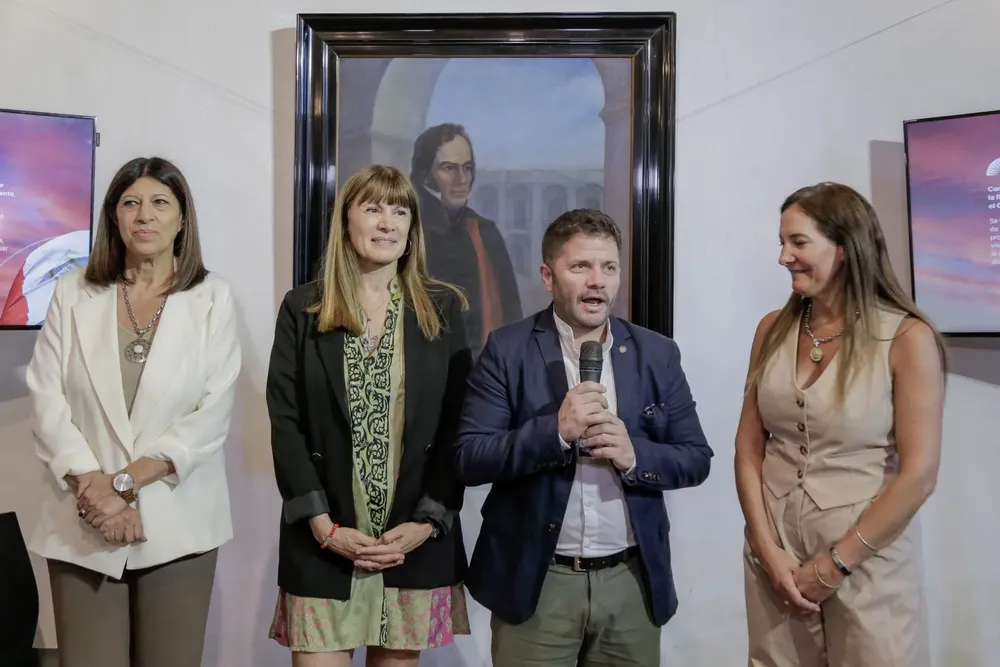 WhatsApp Image 2024-11-13 at 18.37.40