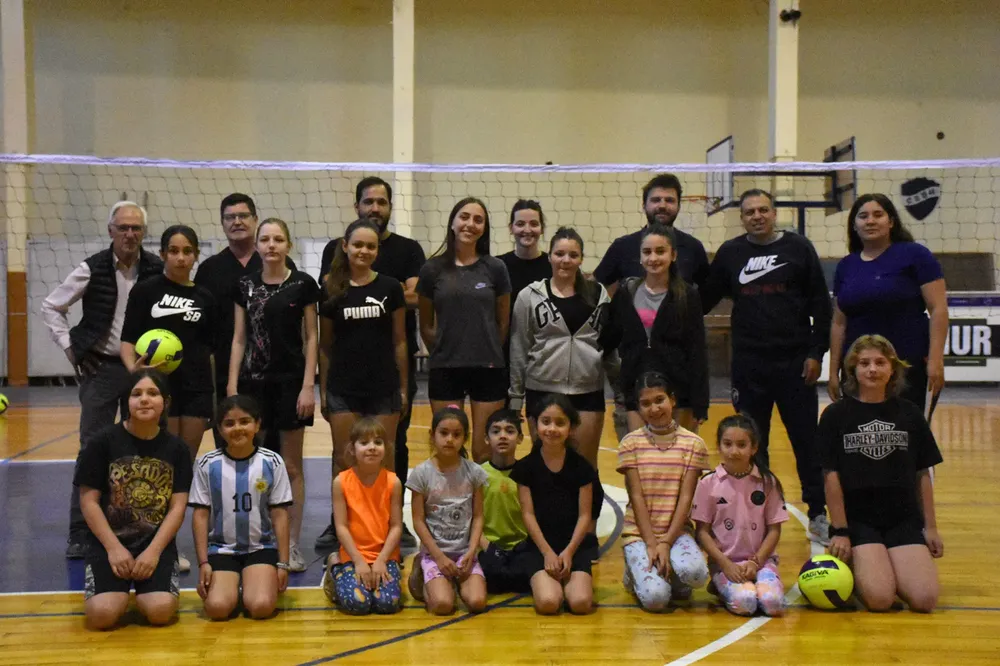 Voley