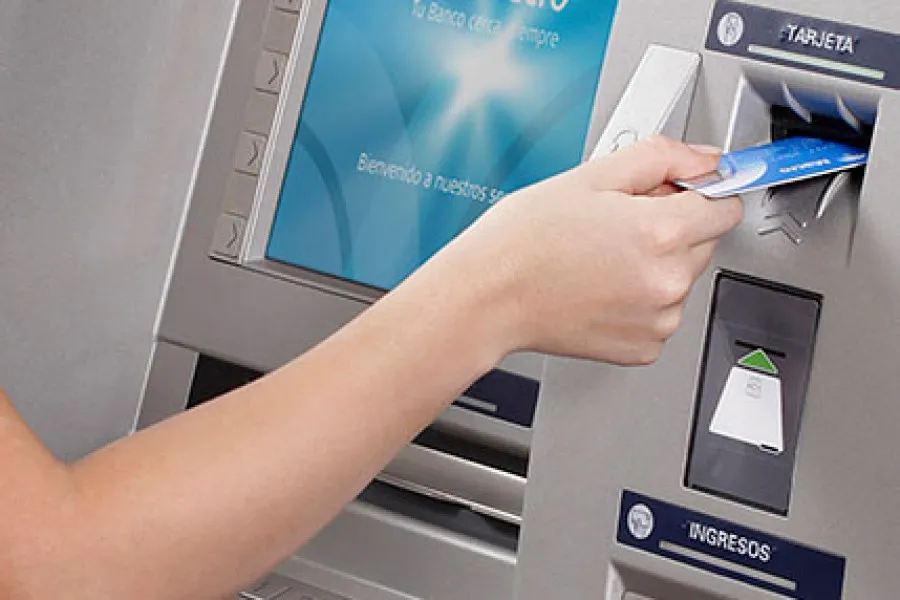 69461-hoy-y-maniana-continuara-el-cobro-de-sueldos-para-empleados-publicos-provinciales