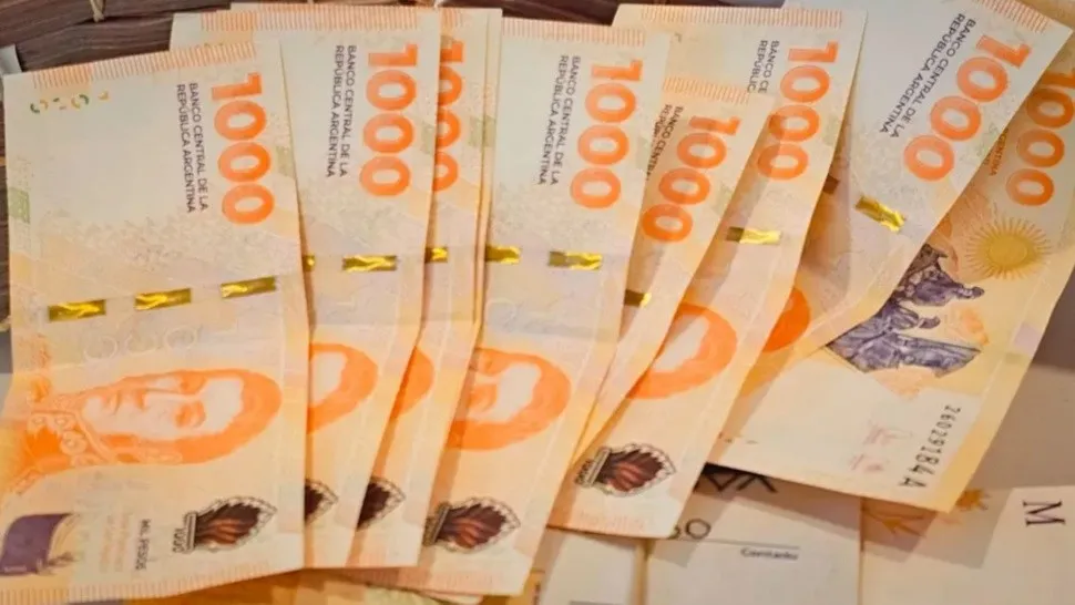 jubilados-anses-billetes.jpg_1441540716