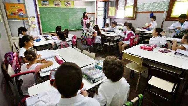 alumnos-primaria-clases-docentes-escuelajpg