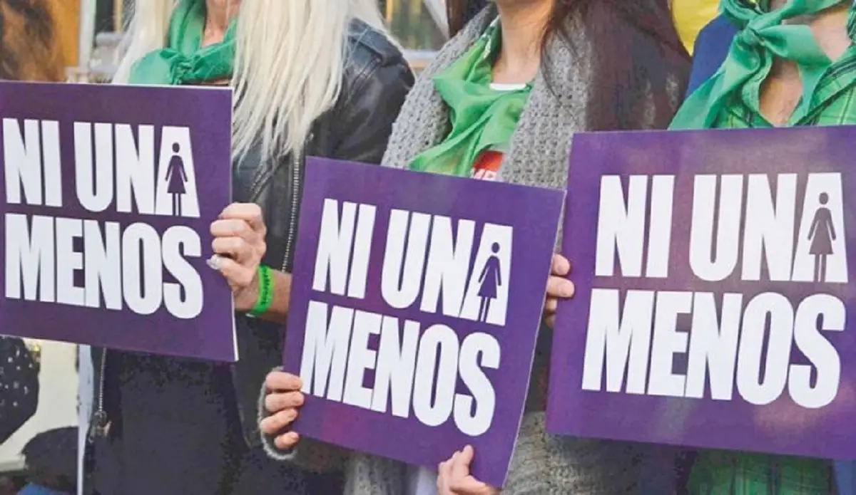 10-anos-ni-una-menos.jpg