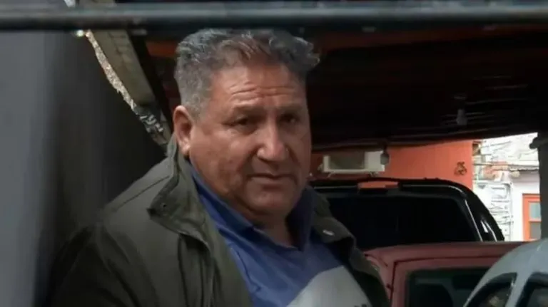 27aee199057a40e90f5e9b808a625ae6_M