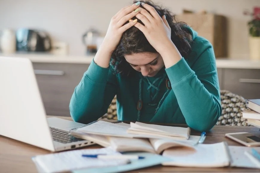 Eo5CVZ02R_870x580__1