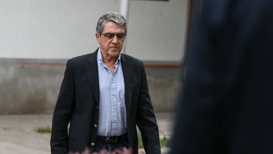 6415173228a53_940_529!