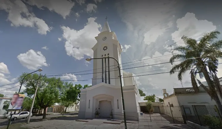 mons-luis-fernandez-envio-un-mensaje-de-aliento-a-los-fieles-de-santa-rosa-de-lima-sG2b