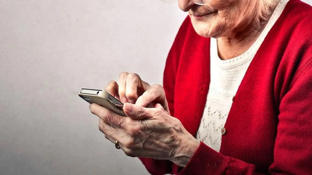 el-uso-de-tecnologia-favorece-a-la-buena-salud-del-cerebro-foto-archivo-PJL5GLJOXVG4TKUTFREUT6VJMY
