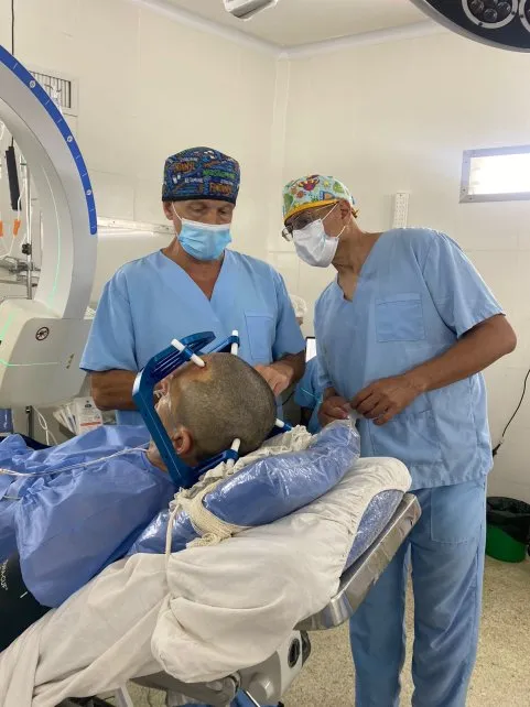 parkinson-santa-fe-argentina-neurocirujano-cirugia-jpeg