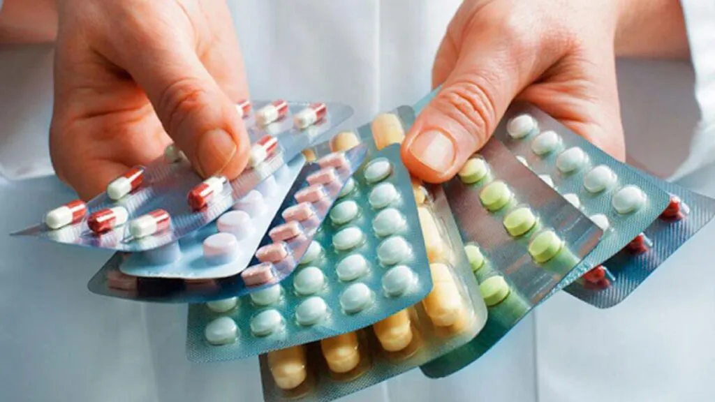 venta-de-medicamentos-farmacias-1024x576