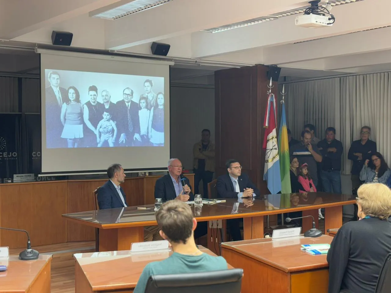 Imagen de WhatsApp 2025-11-07 a las 08.16.19_57dd31c1