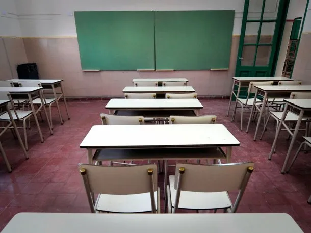 paro-docente-aula-vacia