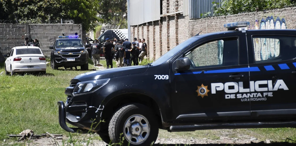 es_a-8coB_1256x620__1