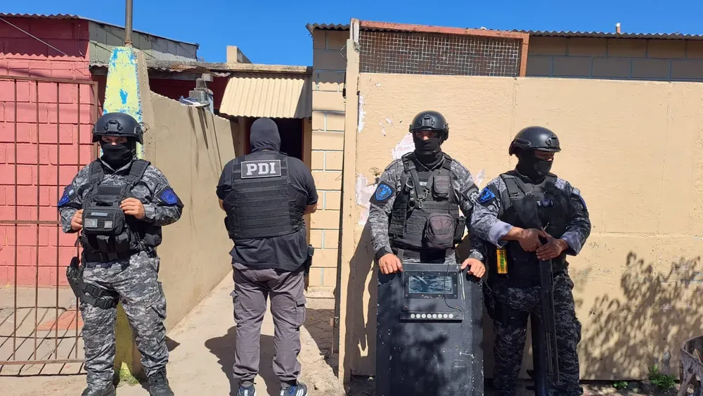 cb69b08c-790d-4018-a2a8-26fa7a62356c