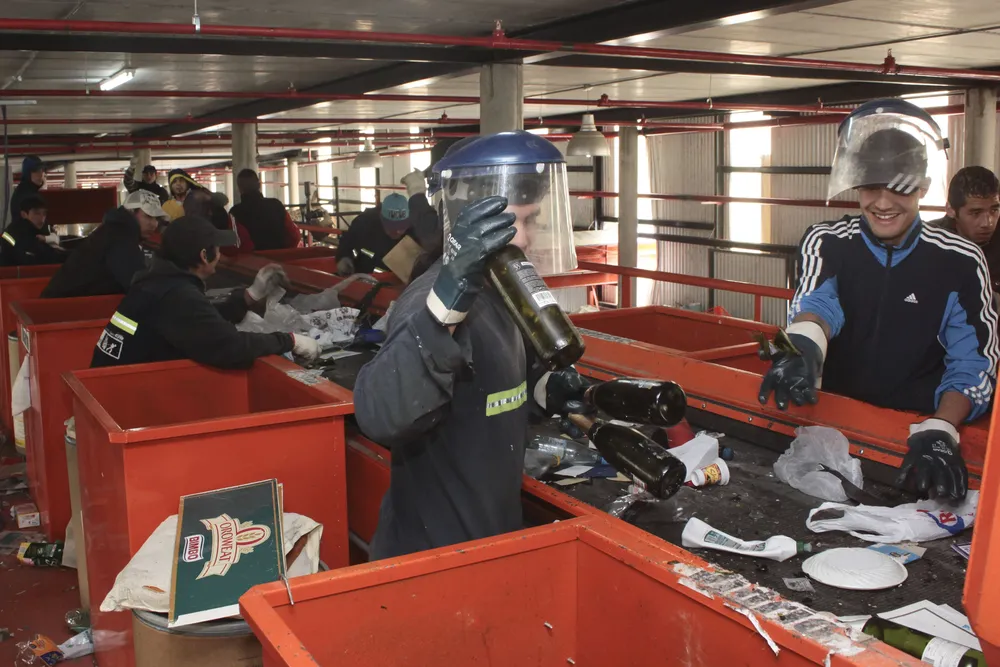 76f966ed3a471e70cc8e1a6e211f8f78d8e871b5