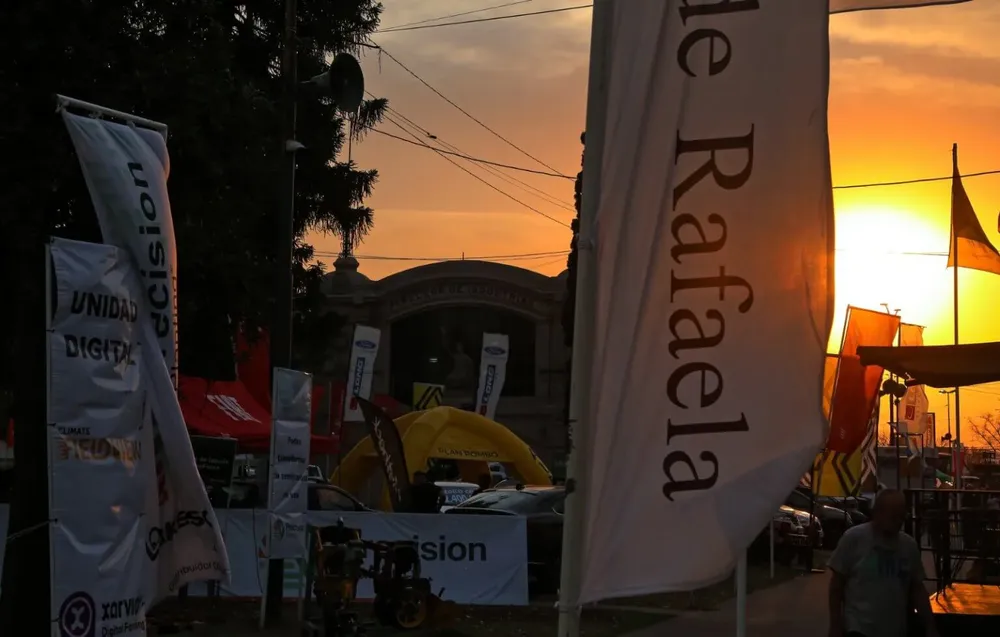 Imagen-de-WhatsApp-2024-09-19-a-las-20.08.28_b1989348-1536x979