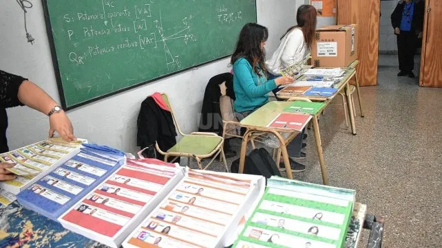 autoridades-mesa-elecciones-generales-santa-fe-2023jpg