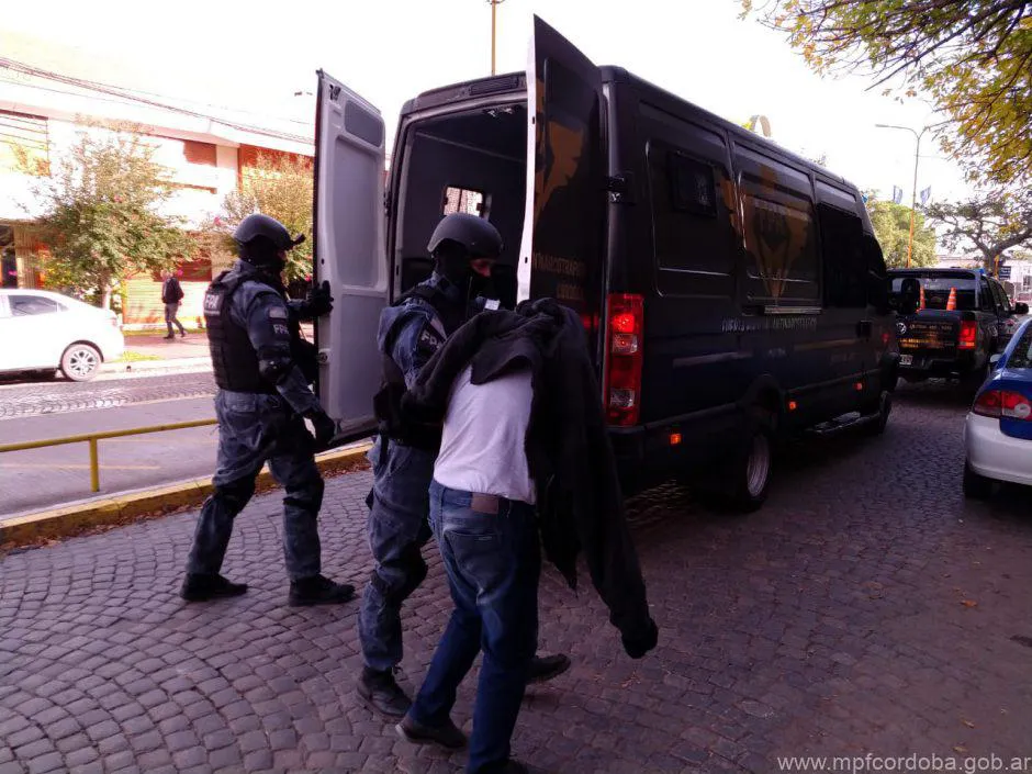 WhatsApp Image 2025-05-05 at 16.38.55