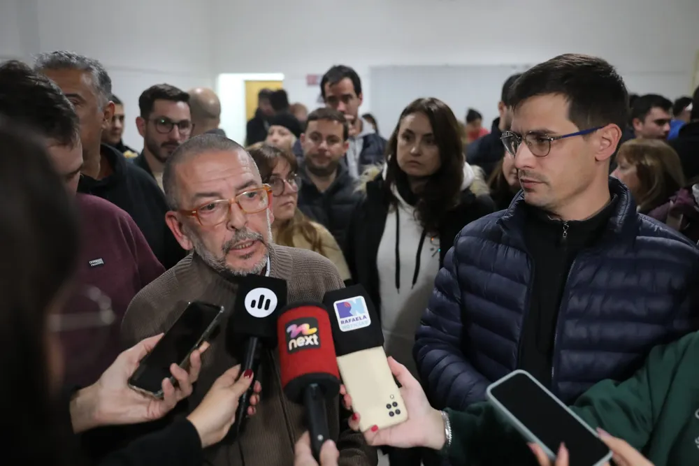 ee223739-d366-43f1-9256-2461cab26a4a