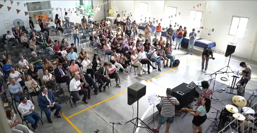 Captura de pantalla 2025-10-18 150124