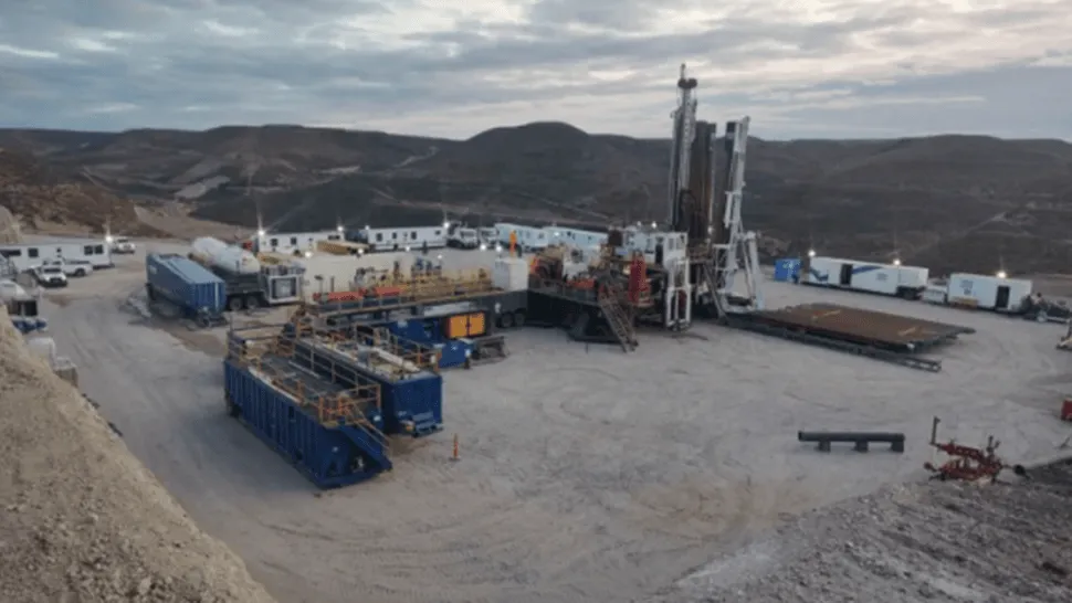 ypf_pecom.png_1052707091