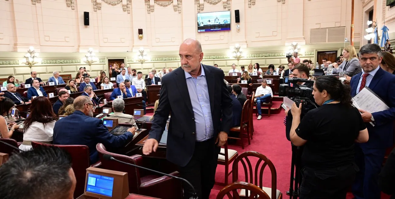 DXMi0oZbR_1300x655__1