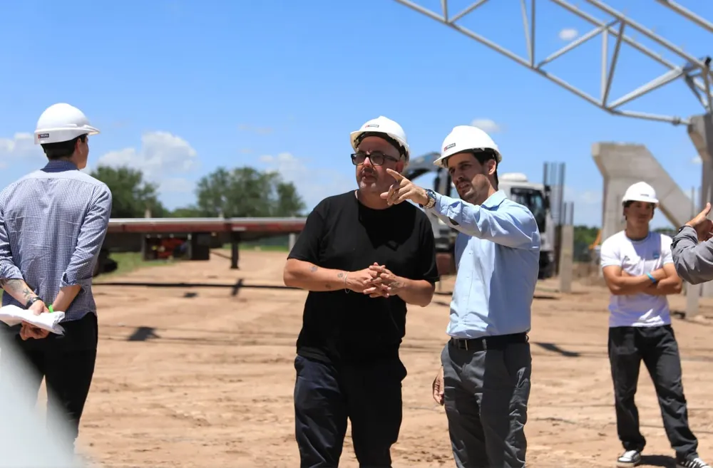 e0045b13-782c-40b4-8332-84cc25d0aa11